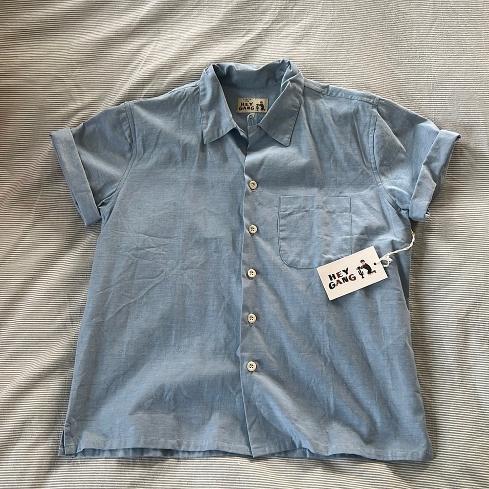 Hey Gang women’s camp shirt chambray NWT